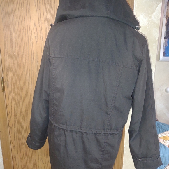 Med. Winter/Spring - Picture 3 of 9